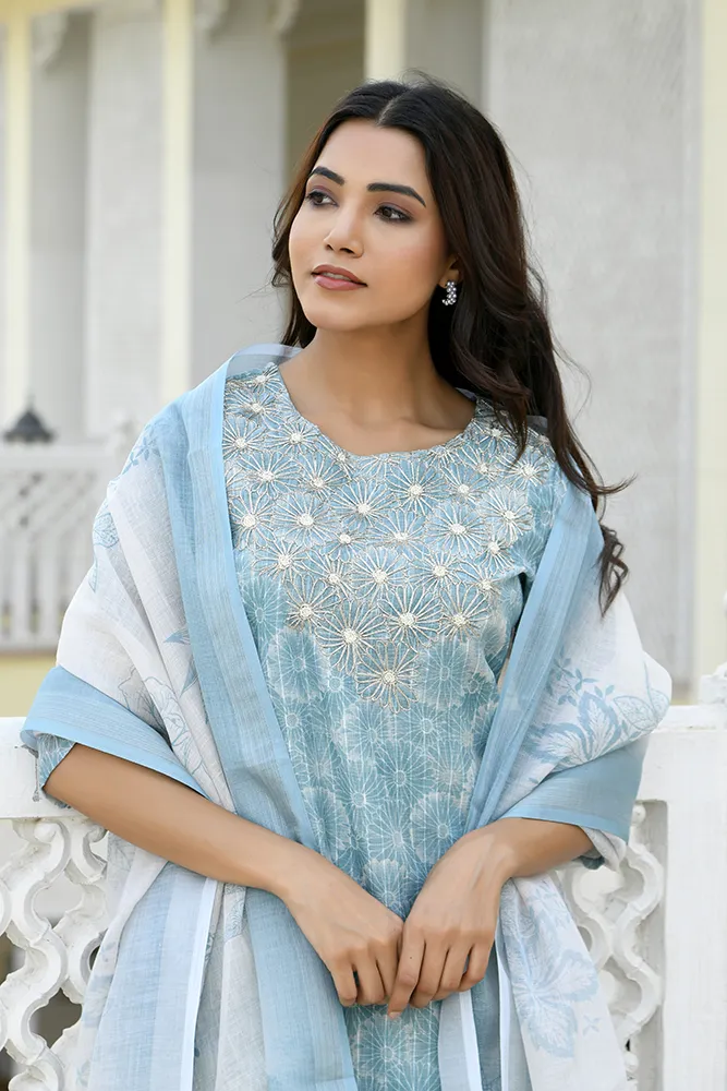 Vaasva Women Blue Tissue Linen Embroidered Solid Kurta Set With Solid Pants & Printed Dupatta Set