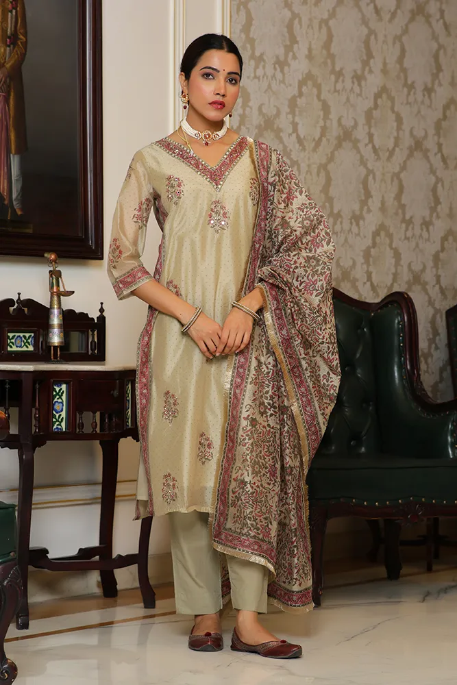 Vaasva Women Green Chanderi Block Printed Embroidered Kurta Set With Solid Pants & Dupatta Set