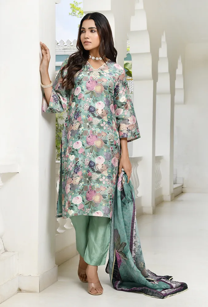 Vaasva Women green Tissue gota Embroidered Suit Set with Solid Pant and Embroidered Dupatta Set